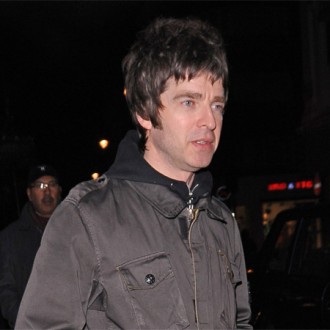 noel-gallagher-wants-smiths-to-reform-2