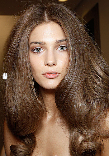 how-to-get-gorgeous-hair-styles-with-volume-4
