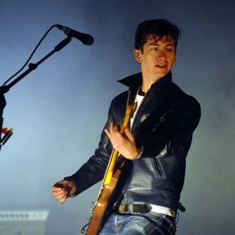 alex-turner-not-comfortable-with-early-arctic-monkeys-tracks-2