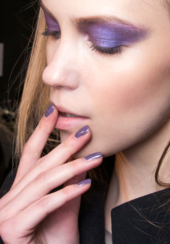 5-reasons-to-try-violet-eye-shadow-3