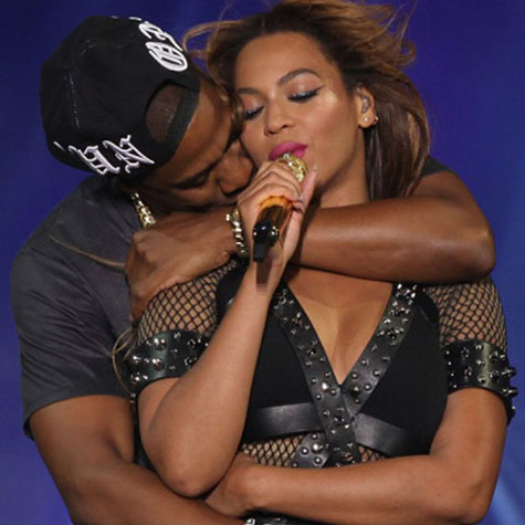 jay-z-and-beyonces-best-pda-moments