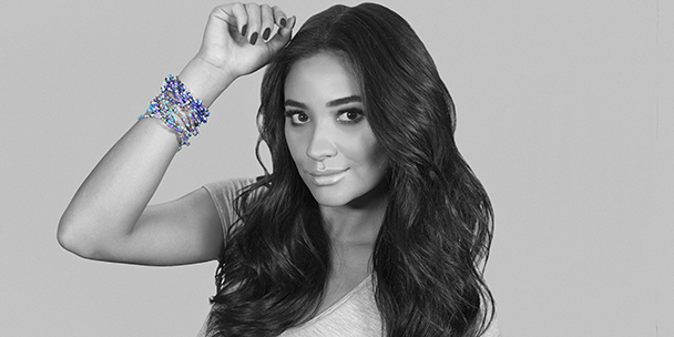 can-a-bracelet-save-the-world-shay-mitchell-thinks-so-2