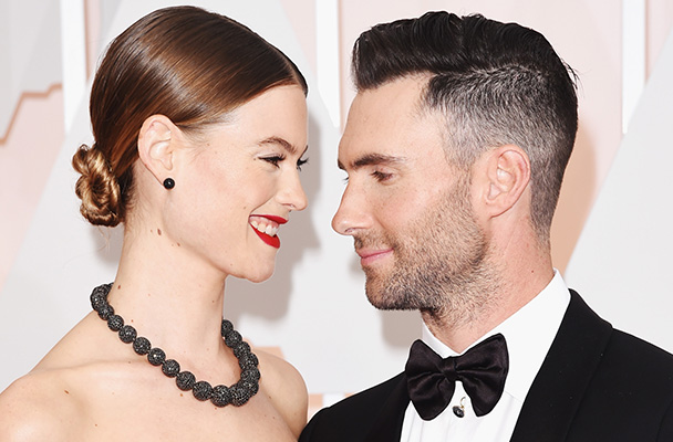 adam-levine-and-behati-prinsloo-are-having-a-baby-2