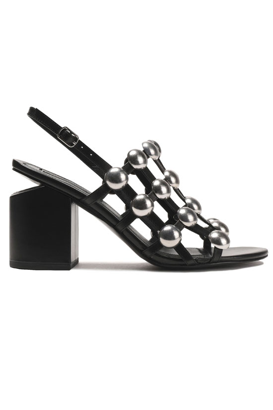 25 pairs of glam NYE shoes that won't kill your feet | Elle Canada