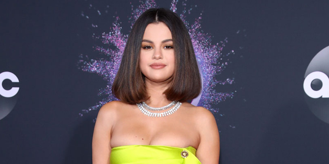 Selena Gomez Shows Off Her Natural Wavy Hair | Elle Canada
