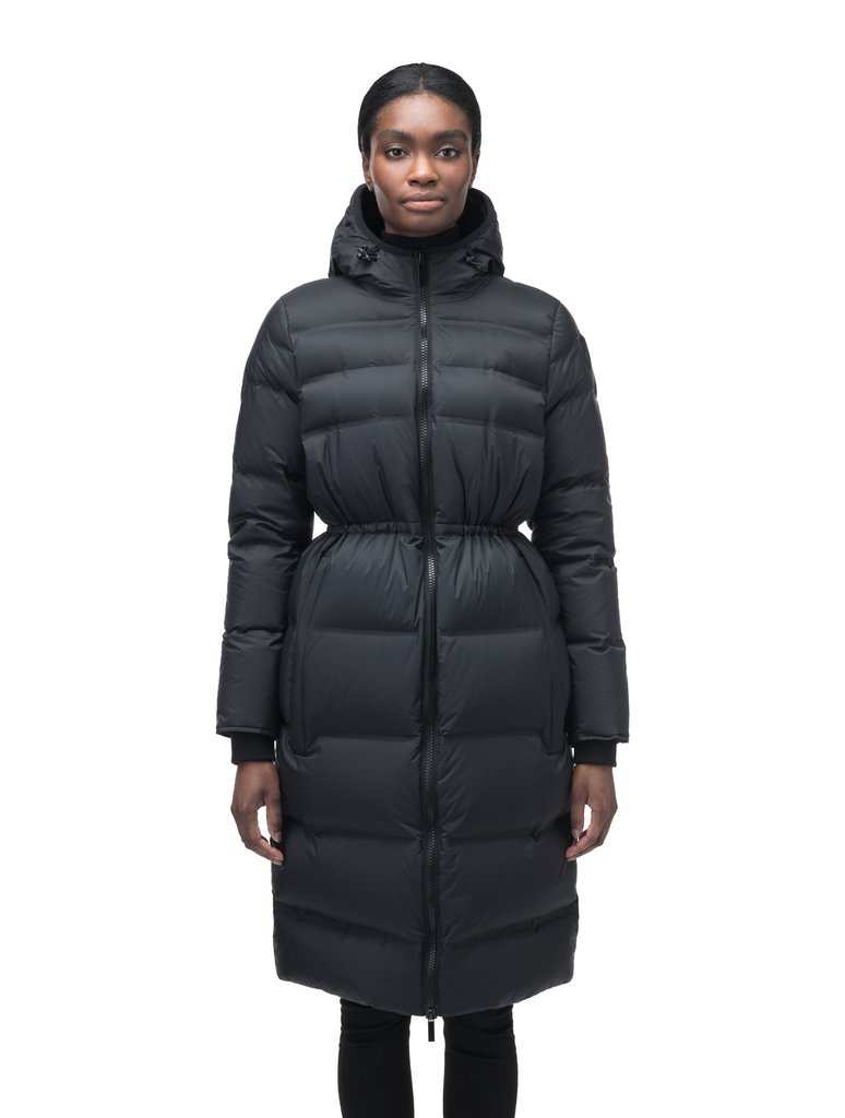 ELLE TOP: The Best Puffer Jackets for Cold Winter Days