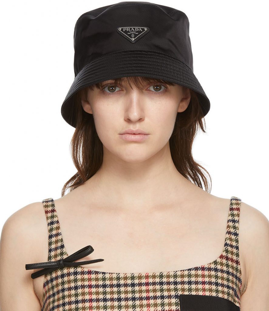 ELLE TOP: 8 Fashionable Bucket Hats for Summer 2021
