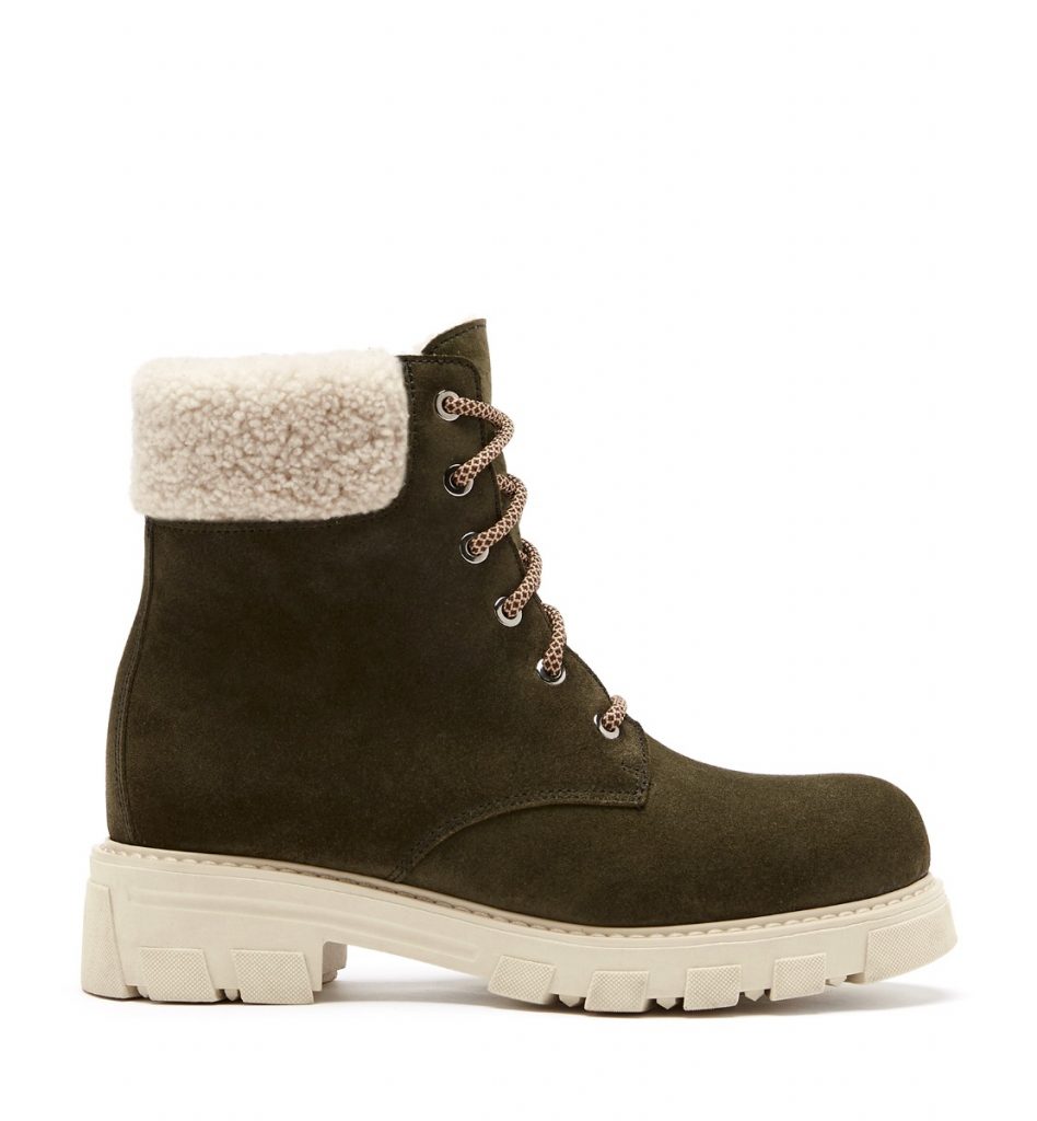 10 Stylish Boots to Keep Your Feet Cozy This Winter
