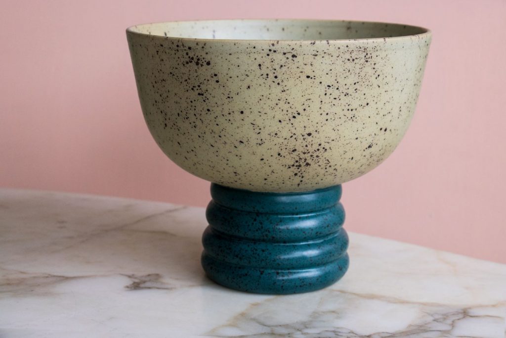 pedestal-bowl-mint-emerald